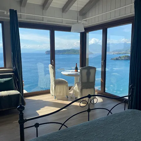 La Petra - Boutique 4* Сан-Никола-Арчелла