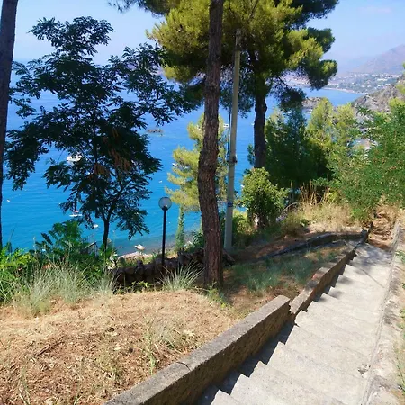La Petra Penzion *